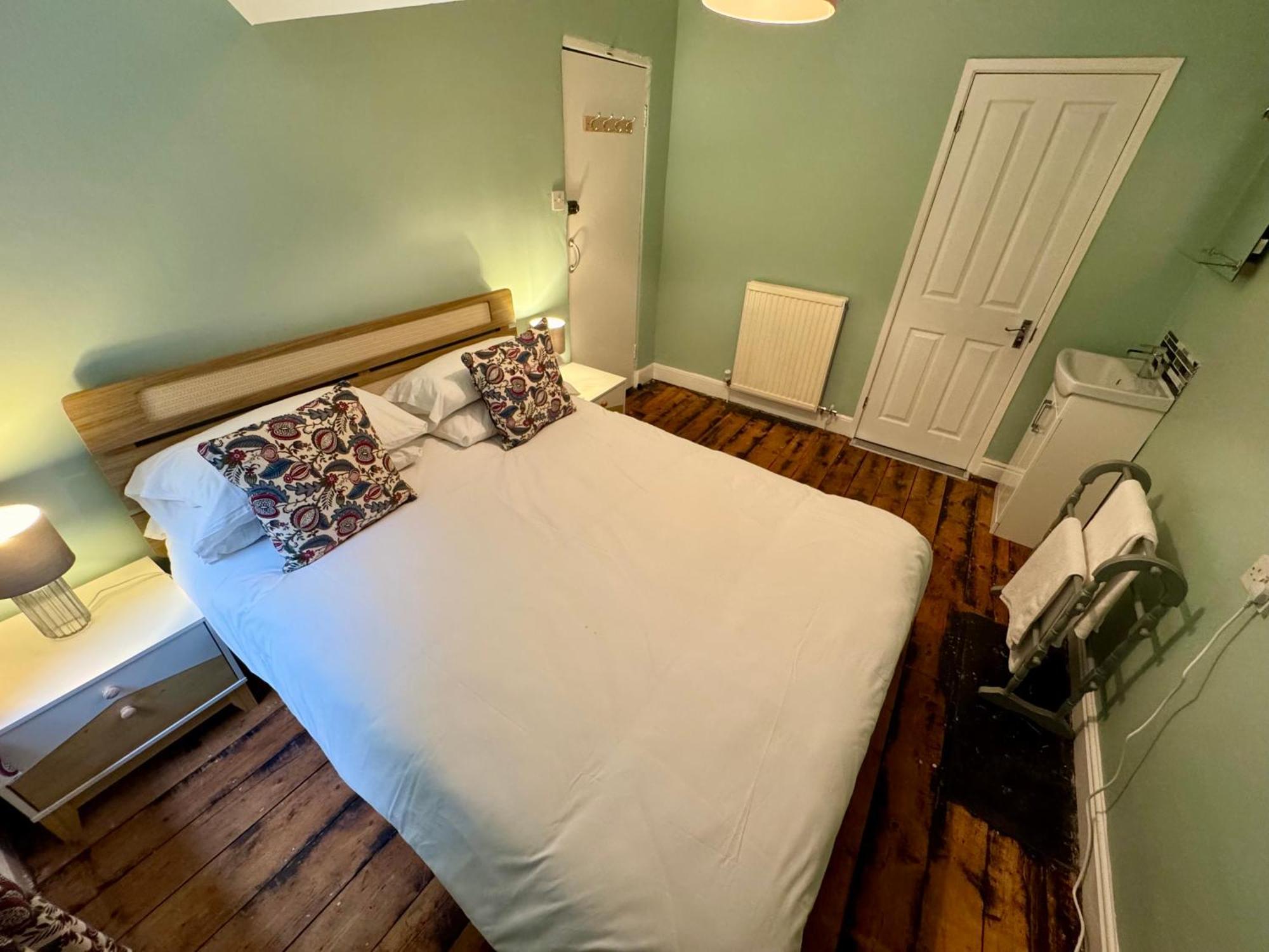 بيتوَس واي كود Fairhaven Stay الغرفة الصورة